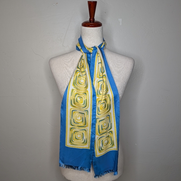 Vintage‎ Yellow Blue and White Mod Oblong Scarf - Picture 9 of 13